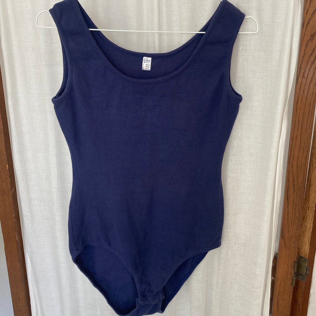 Vintage cotton navy blue body, size S/M