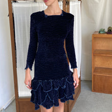 Load image into Gallery viewer, Velvet dress, size S