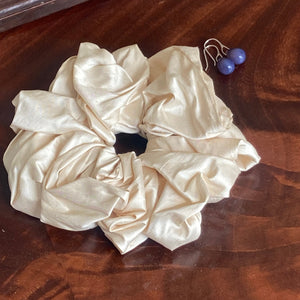Silk scrunchie handmade by YV