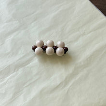 Load image into Gallery viewer, Talina Mori hairclip white/brown