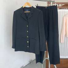 Load image into Gallery viewer, Vintage suit, size S