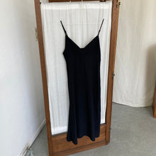 Load image into Gallery viewer, 00’ Stefanel dress, size S