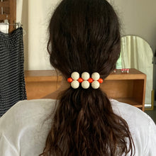 Load image into Gallery viewer, Talina Mori hairclip white/orange