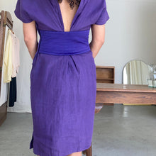 Load image into Gallery viewer, Linen Gianni Versace dress, size XS
