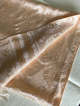 Load image into Gallery viewer, Vintage embroidered scarf