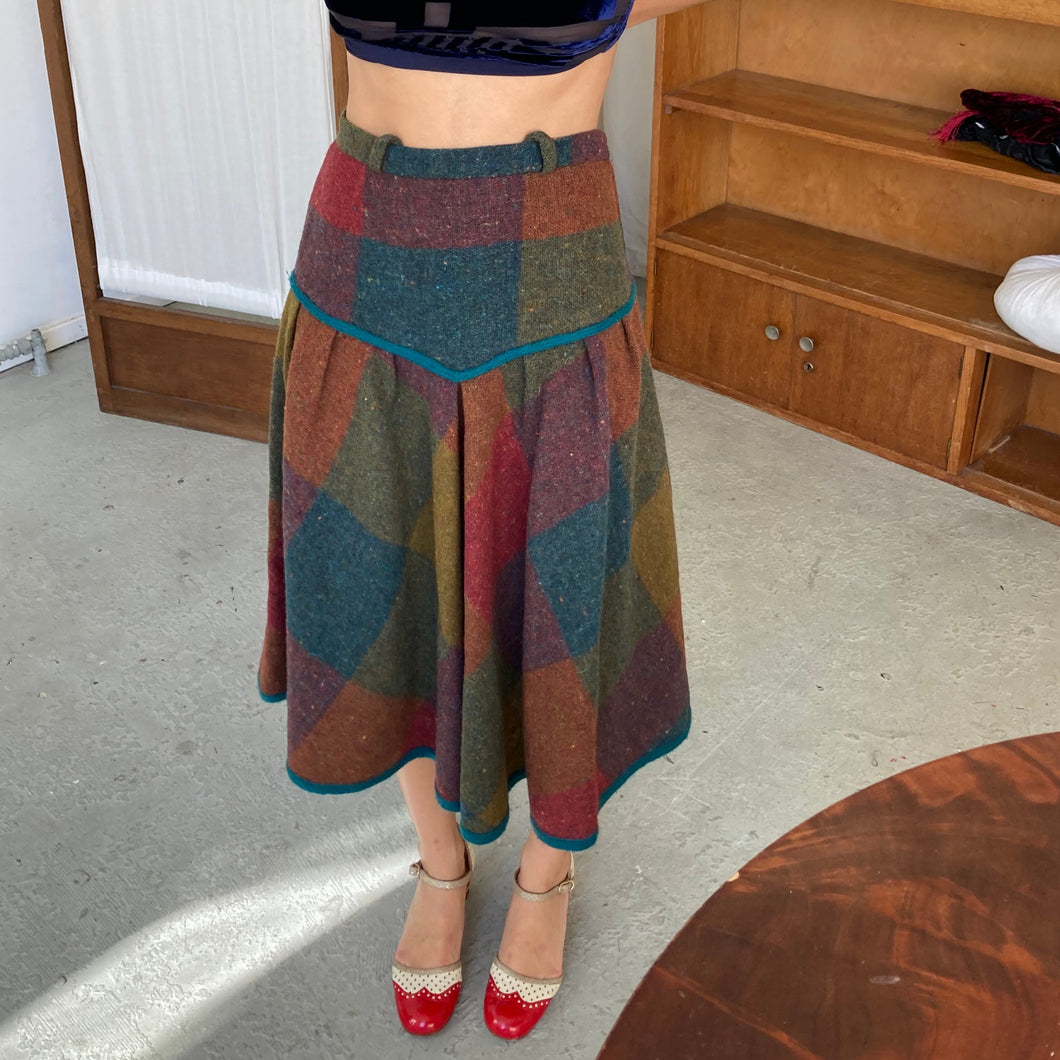 Wool tartan skirt, size XS