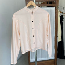 Load image into Gallery viewer, Soft pink blouse, size S/M