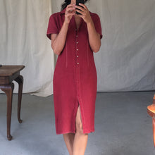 Load image into Gallery viewer, Vintage red linen dress, size M