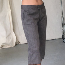 Load image into Gallery viewer, Max &amp; Co capri pants, size S/M