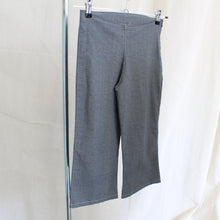 Load image into Gallery viewer, 00&#39;s capri pants, size S