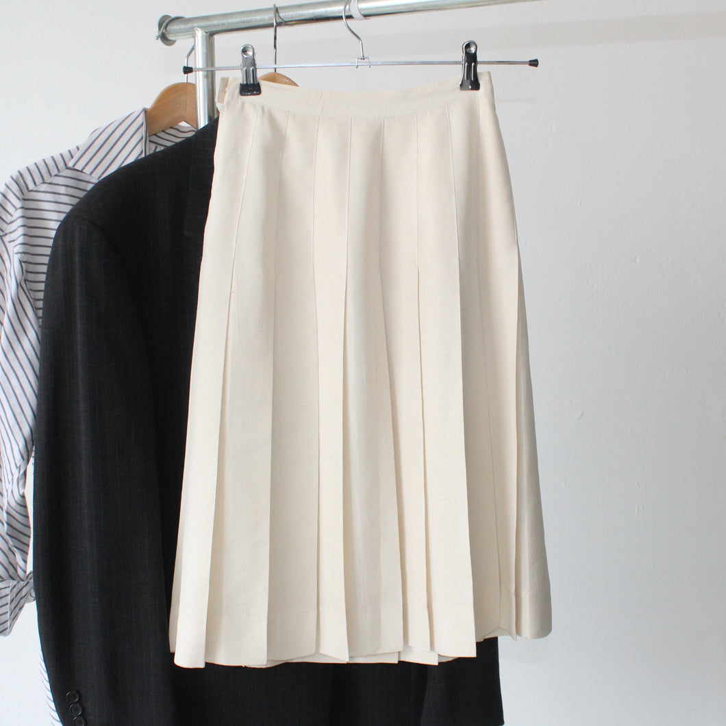 Vintage silk plissé skirt, size XS