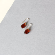 Load image into Gallery viewer, Sisi Joia Brote earrings, dark amber