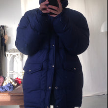 Load image into Gallery viewer, Navy blue deadstock puffer jacket, size L