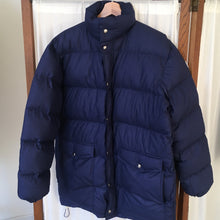 Load image into Gallery viewer, Navy blue deadstock puffer jacket, size L