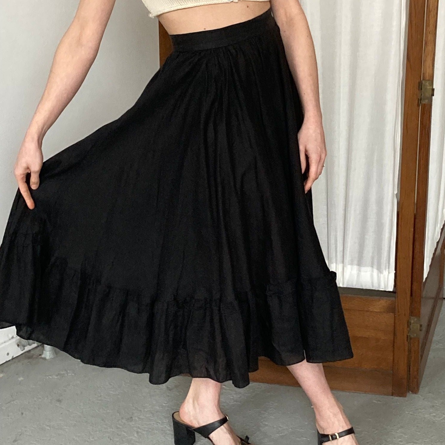 Black linen Max Mara skirt, size S – Yohara Vintage