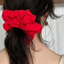 Load image into Gallery viewer, Scrunchie, size M