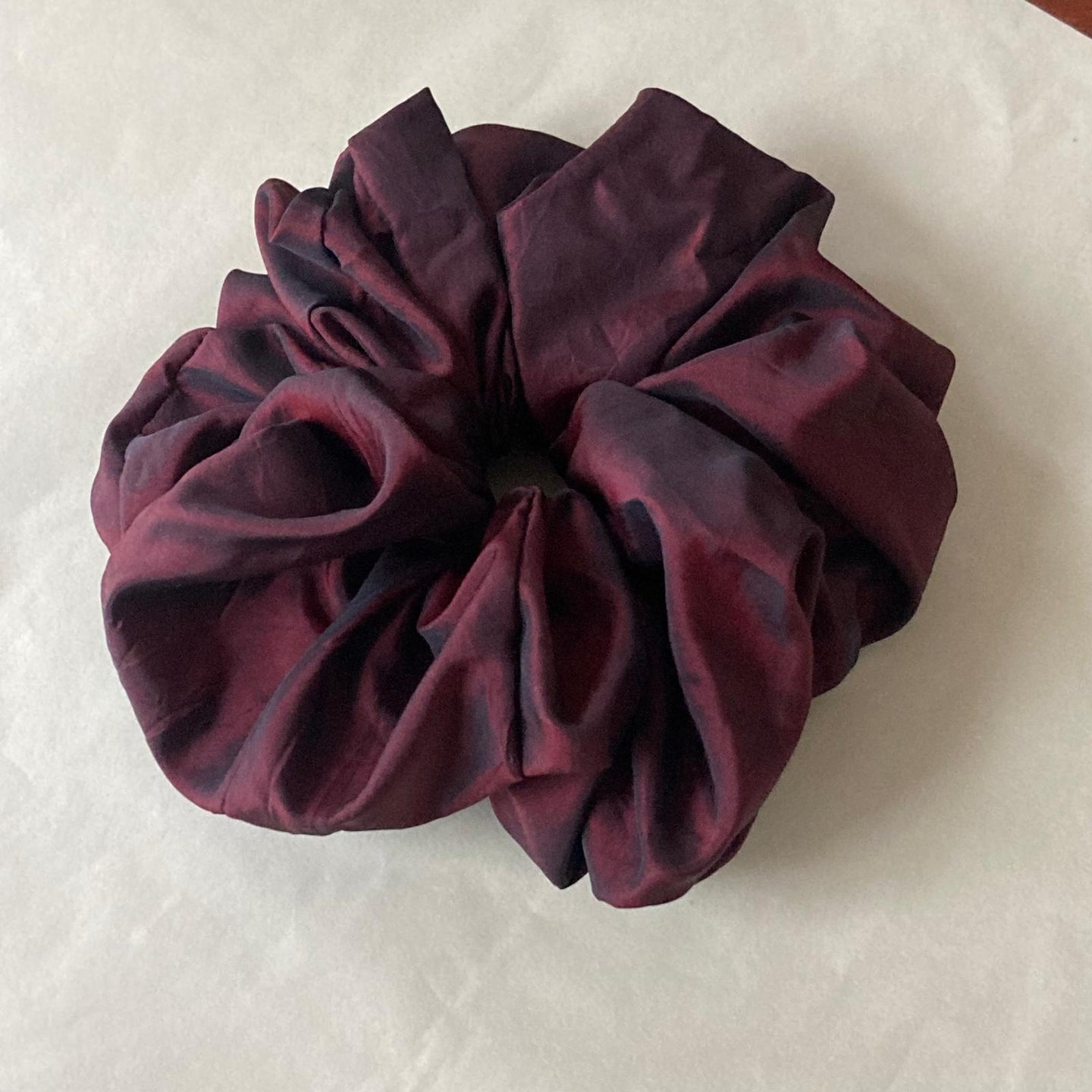 Silk scrunchie, bordeaux, size L