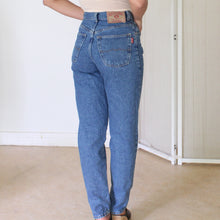 Load image into Gallery viewer, 80&#39;s highwaisted jeans, size S