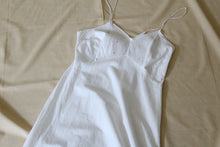 Load image into Gallery viewer, Vintage white cotton nightdress with floral details, size M