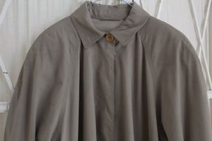 Vintage trenchcoat, size S