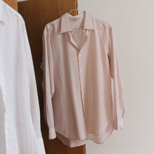 Load image into Gallery viewer, Vintage soft pink cotton shirt with pinstripe