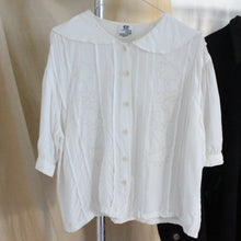 Load image into Gallery viewer, Vintage cotton blouse, size M/L