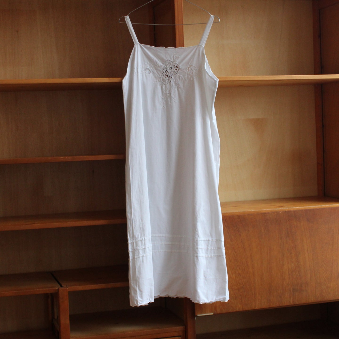 Vintage white cotton nightdress with embroidered details, size S/M