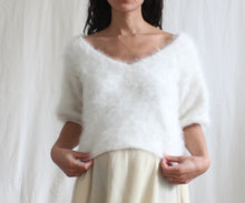 Load image into Gallery viewer, Vintage angora cropped sweater, size S