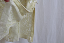 Load image into Gallery viewer, Vintage soft yellow velours top, size XS
