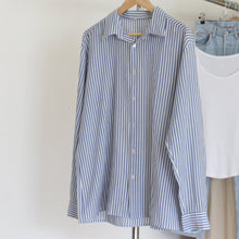 Load image into Gallery viewer, Cotton striped button up shirt