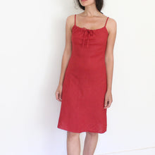 Load image into Gallery viewer, 00&#39;s red linen slip dress, size S