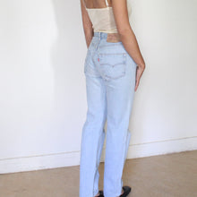 Load image into Gallery viewer, Vintage Levis 501, W 30, L 34