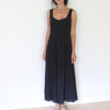 Load image into Gallery viewer, Vintage black long dress, size M