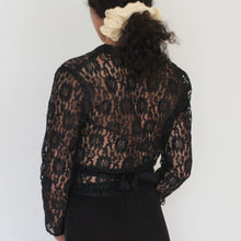 Load image into Gallery viewer, Vintage lace wrap top, size S