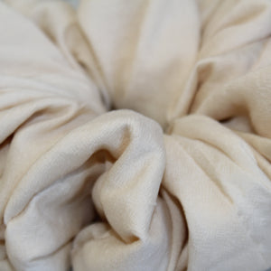 Creme scrunchie, handmade by YV, made of vintage silk (medium)
