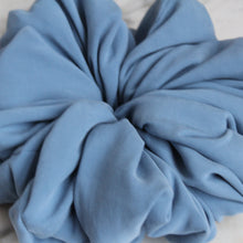 Load image into Gallery viewer, Pale blue scrunchie, handmade by YV, made of viscose (medium)