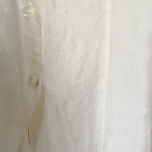 Load image into Gallery viewer, Vintage silk blouse, size M