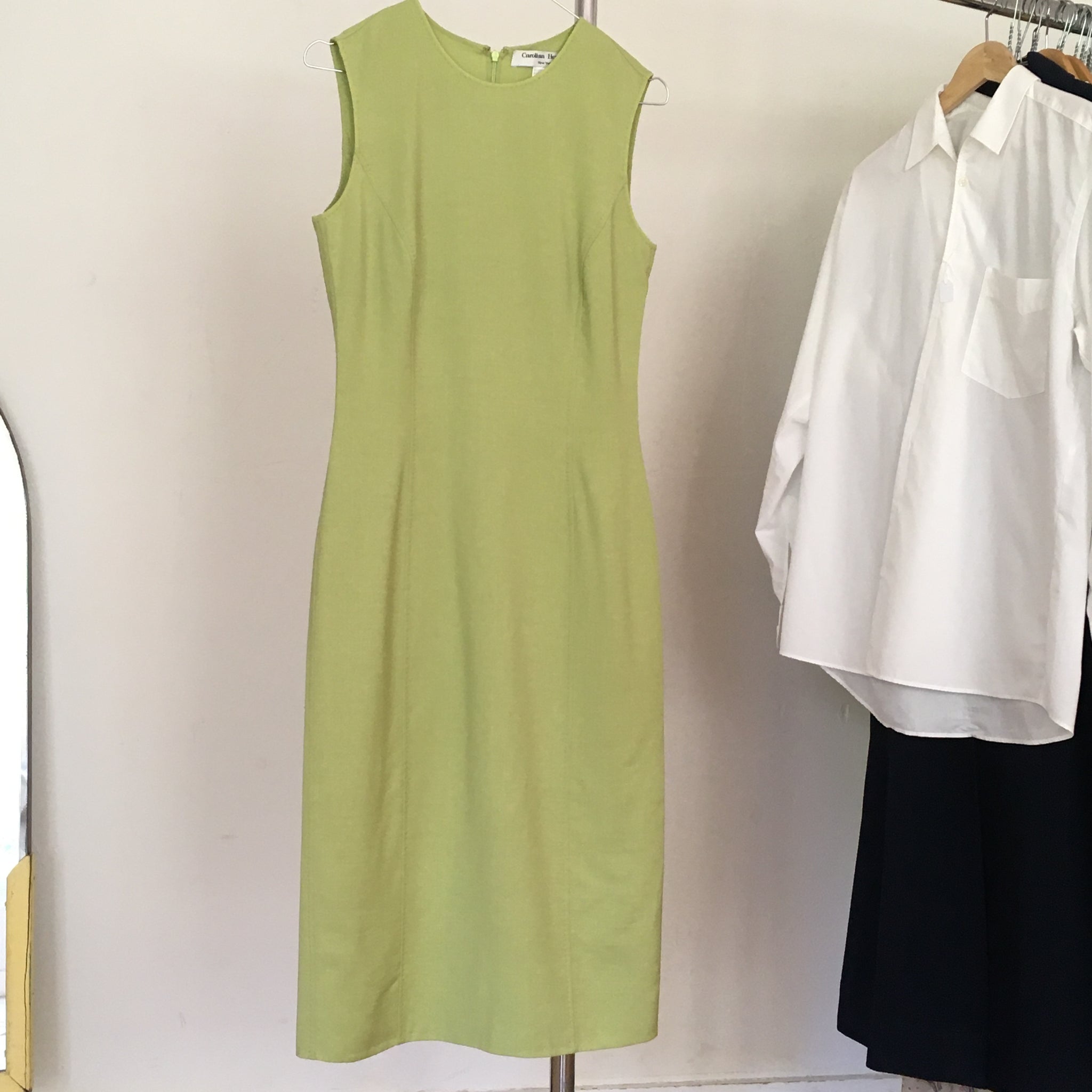 Vintage Carolina Herrera green fitted dress, original sample, size XS/ Yohara Vintage Vintage Carolina Herrera green fitted dress, original sample, size XS/ Yohara Vintage