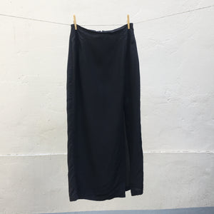 Vintage high waisted skirt with split on the side, side S