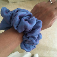 Load image into Gallery viewer, Blue scrunchie handmade by YV, size medium